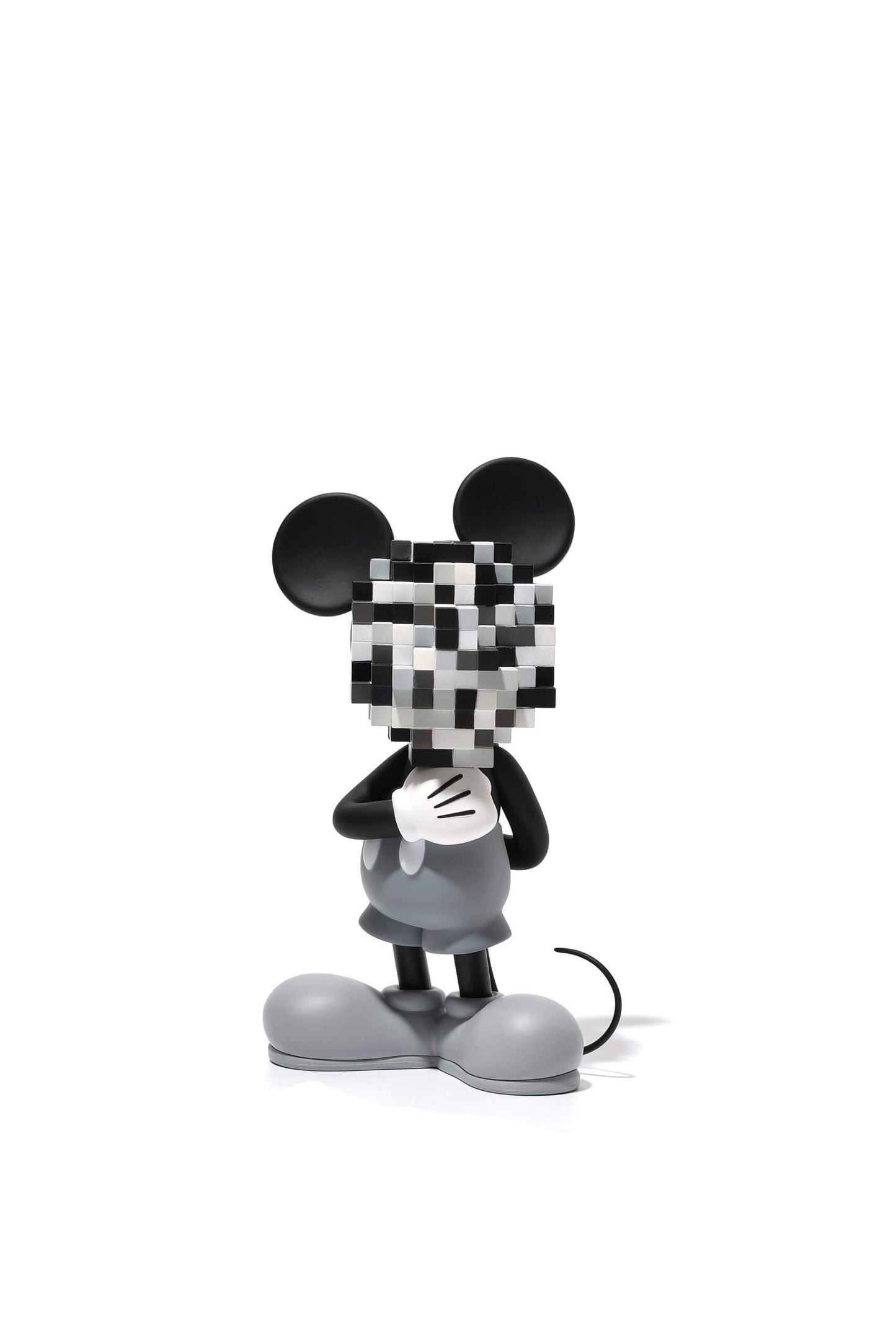 迷你版本 Mickey Mouse (mosaic art style) (黑白色) (15cm Tall) 亞州地區免運費 (Free shipping in Asia Only)